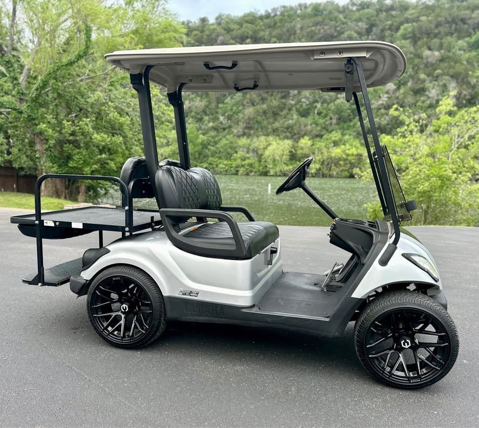2014 YAMAHA DRIVE GAS ( EFI ) golf cart - Image 5