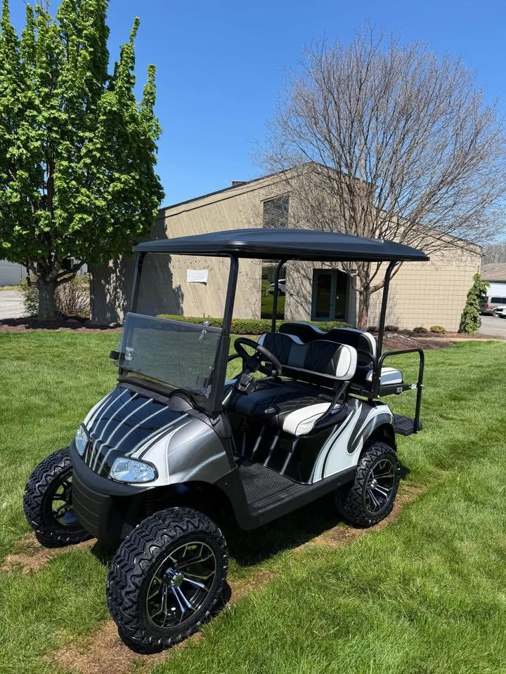 2020 Ezgo RXV EFI GAS Golf Cart