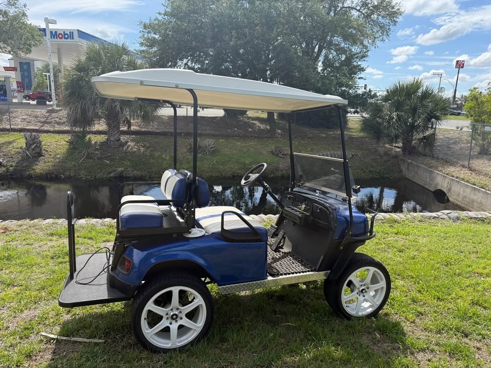 Ez-go custom golf cart - Image 5